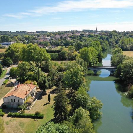 Villa 2 Pas Sages La Roche-Chalais Екстер'єр фото