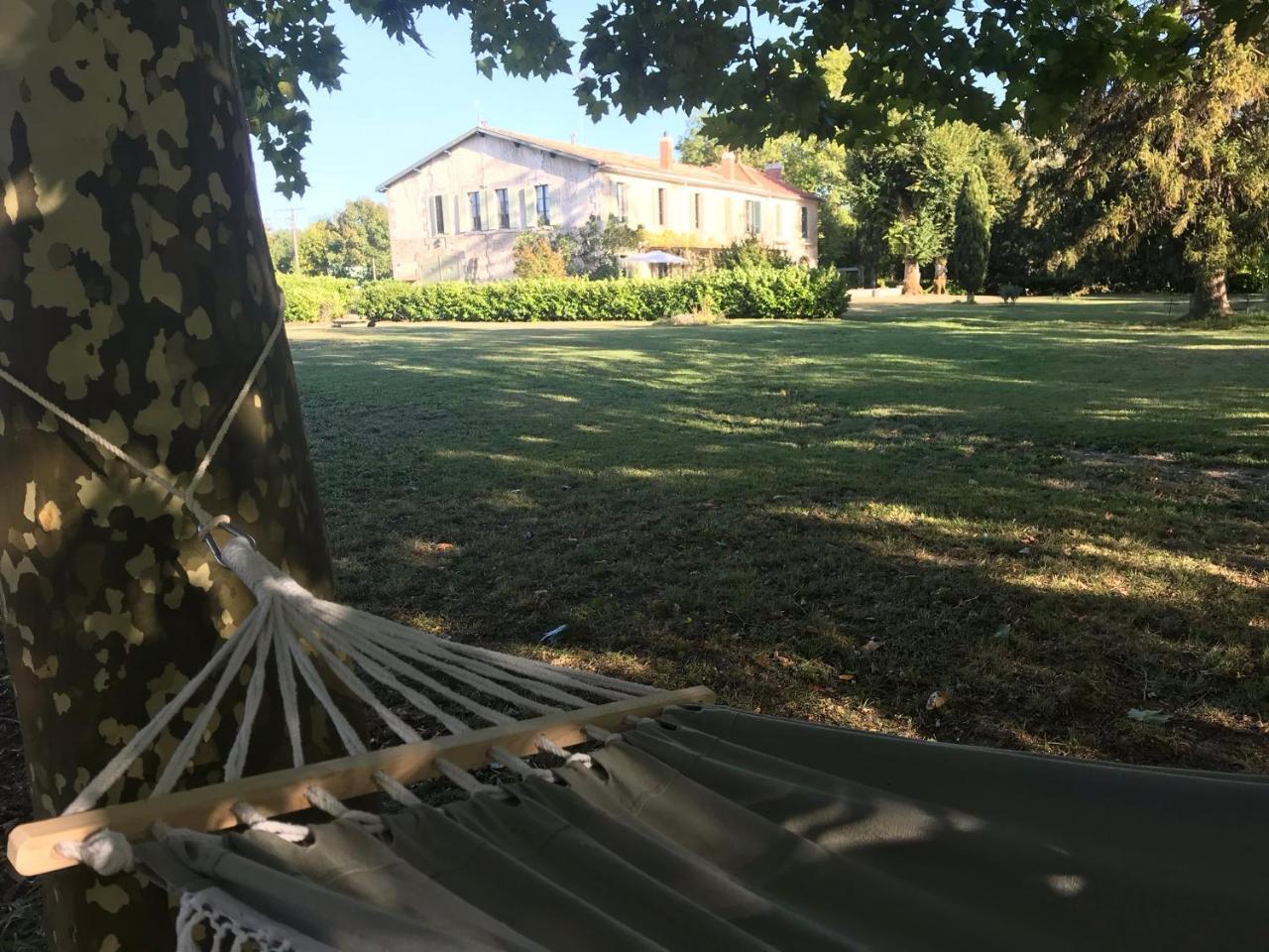 Villa 2 Pas Sages La Roche-Chalais Екстер'єр фото